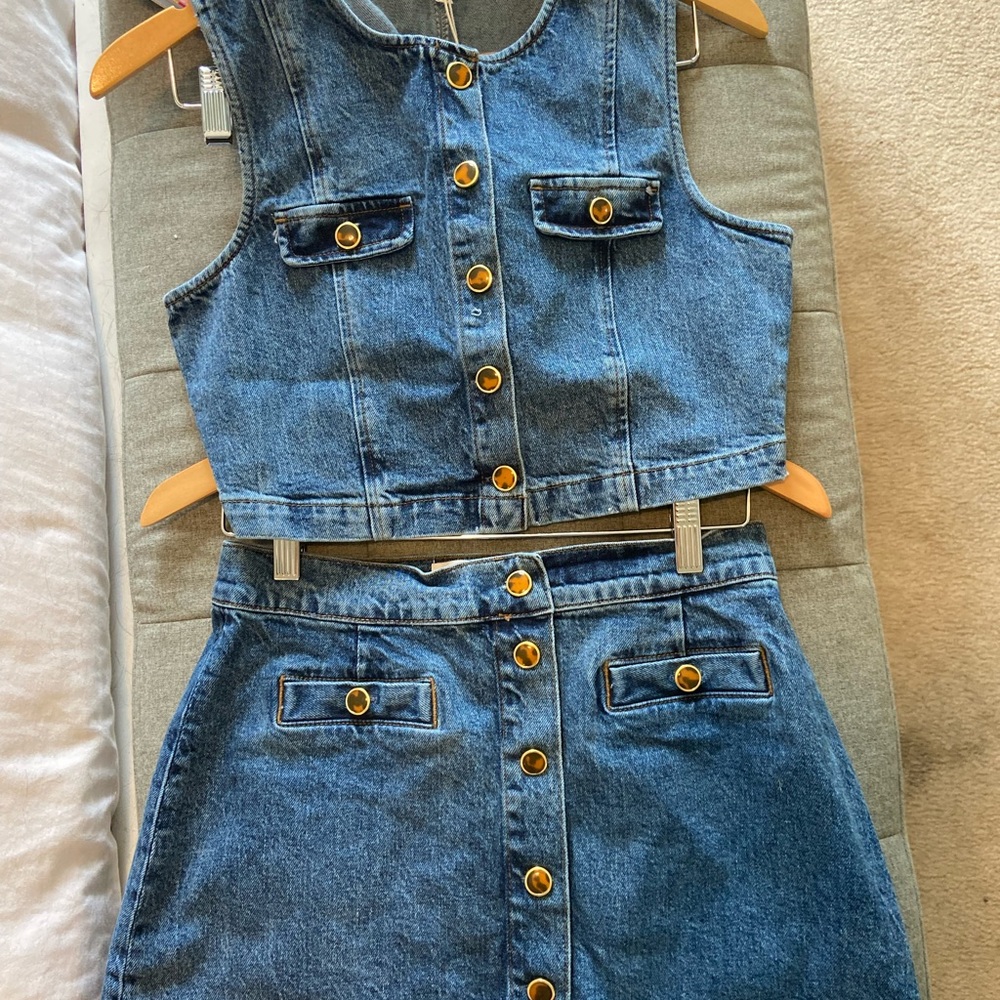 Reformation Cher Denim Two Piece Set
Color: Sonoma - Picture 5 of 6